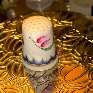 Floral Porcelain Thimble